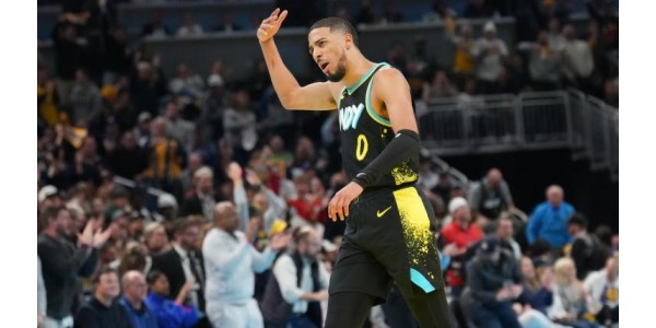 Tyrese Haliburton consigue el primer triple-doble de su carrera